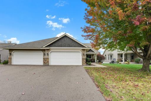739 Echo Shores Court, Saint Paul, MN 55115