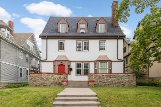 1009 University Avenue SE, Minneapolis, MN 55414