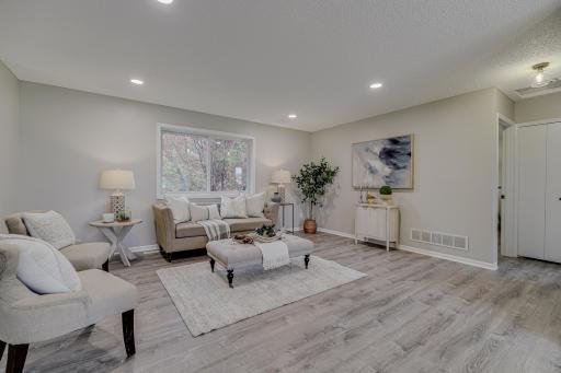 Photo for 430 Wagon Wheel Circle, Buffalo, MN 55313 - listing #6804923 430 Wagon Wheel Circle, Buffalo, MN 55313