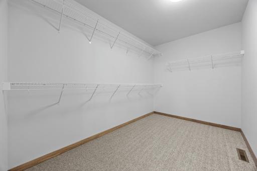 8414 61st Street S, Horace, ND 58047