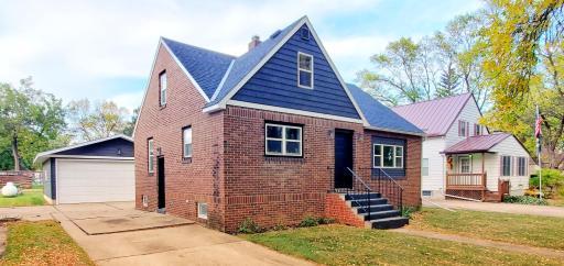 965 North Street, Wabasso, MN 56293