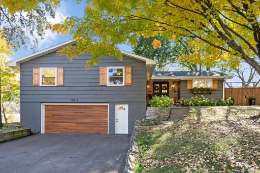 Photo for 15415 Holdridge Road E, Wayzata, MN 55391 - listing #6805005 15415 Holdridge Road E, Wayzata, MN 55391