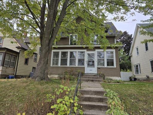 3025 6th Street North, Minneapolis, MN 55411