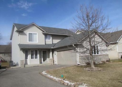 Photo for 1624 Philipp Way, Shakopee, MN 55379 - listing #6805183 1624 Philipp Way, Shakopee, MN 55379