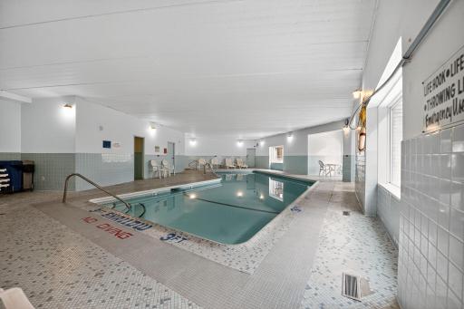 swim year round in pool and enjoy hot-tub