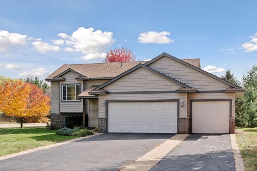13818 2nd Avenue N, Zimmerman, MN 55398