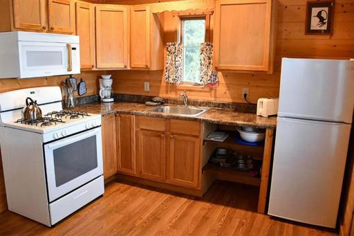 4860,4874 W Highway 61, Lutsen, MN 55612