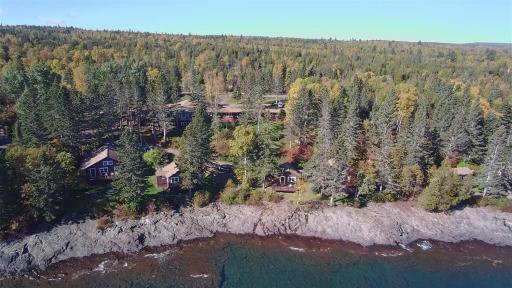 4860,4874 W Highway 61, Lutsen, MN 55612