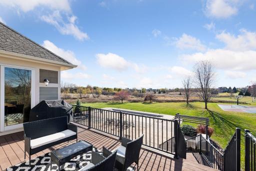 19220 Foxfield Drive, Prior Lake, MN 55372