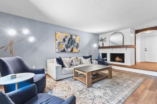 6075 Lincoln Drive, 110, Minneapolis, MN 55436
