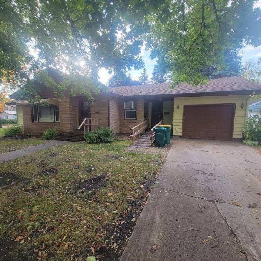 601 Maple Street, Breckenridge, MN 56520