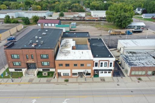 906 W Lincoln Avenue, Olivia, MN 56277