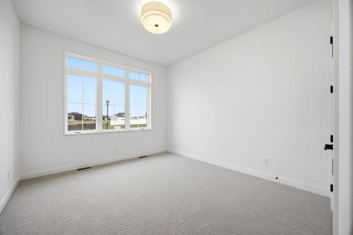 1089 Hickory Lane, West Fargo, ND 58078