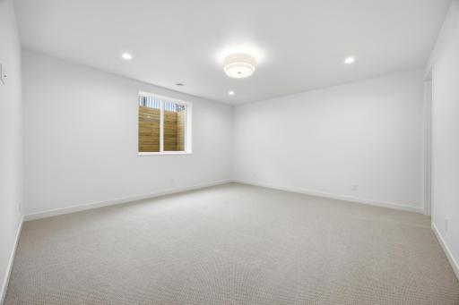 1089 Hickory Lane, West Fargo, ND 58078