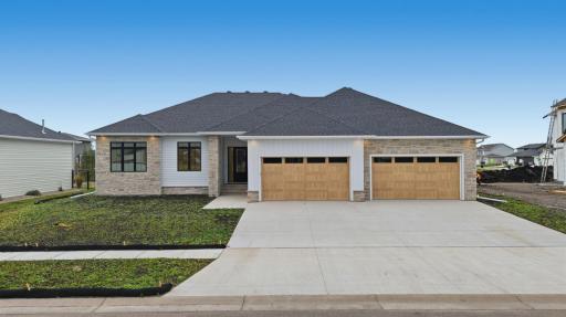 1089 Hickory Lane, West Fargo, ND 58078
