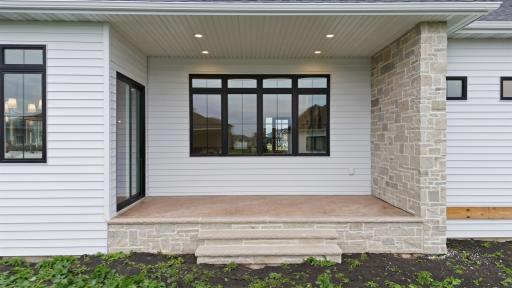1089 Hickory Lane, West Fargo, ND 58078