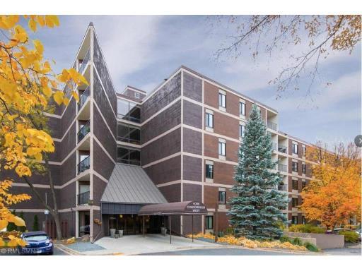 7220 York Avenue S, 415, Minneapolis, MN 55435