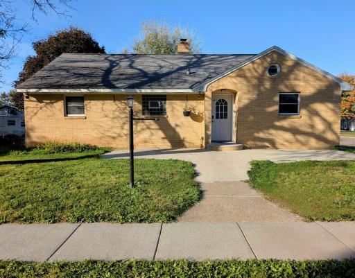 257 E Mckinley Avenue, Fall Creek, WI 54742