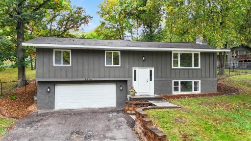 5916 Wyngate Lane, Minnetonka, MN 55345