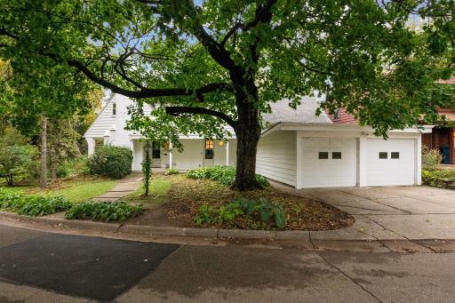 5535 Clinton Avenue, Minneapolis, MN 55419