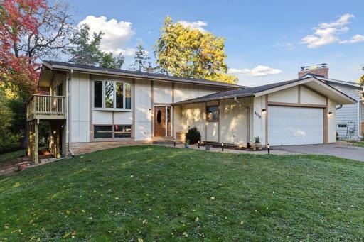 8010 60 1/2 Avenue N, Minneapolis, MN 55428