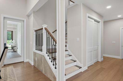 6783 Broadview Drive, Prior Lake, MN 55372