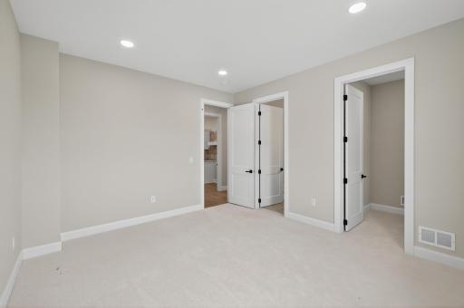 6783 Broadview Drive, Prior Lake, MN 55372