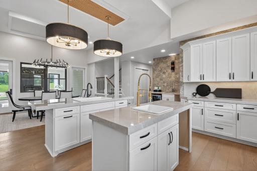 6783 Broadview Drive, Prior Lake, MN 55372