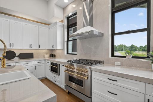 6783 Broadview Drive, Prior Lake, MN 55372