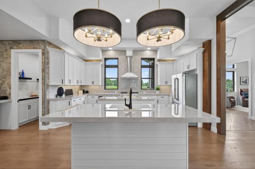 6783 Broadview Drive, Prior Lake, MN 55372