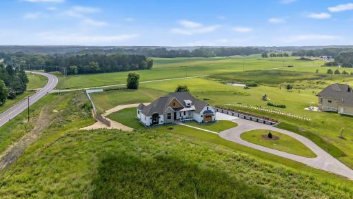 6783 Broadview Drive, Prior Lake, MN 55372