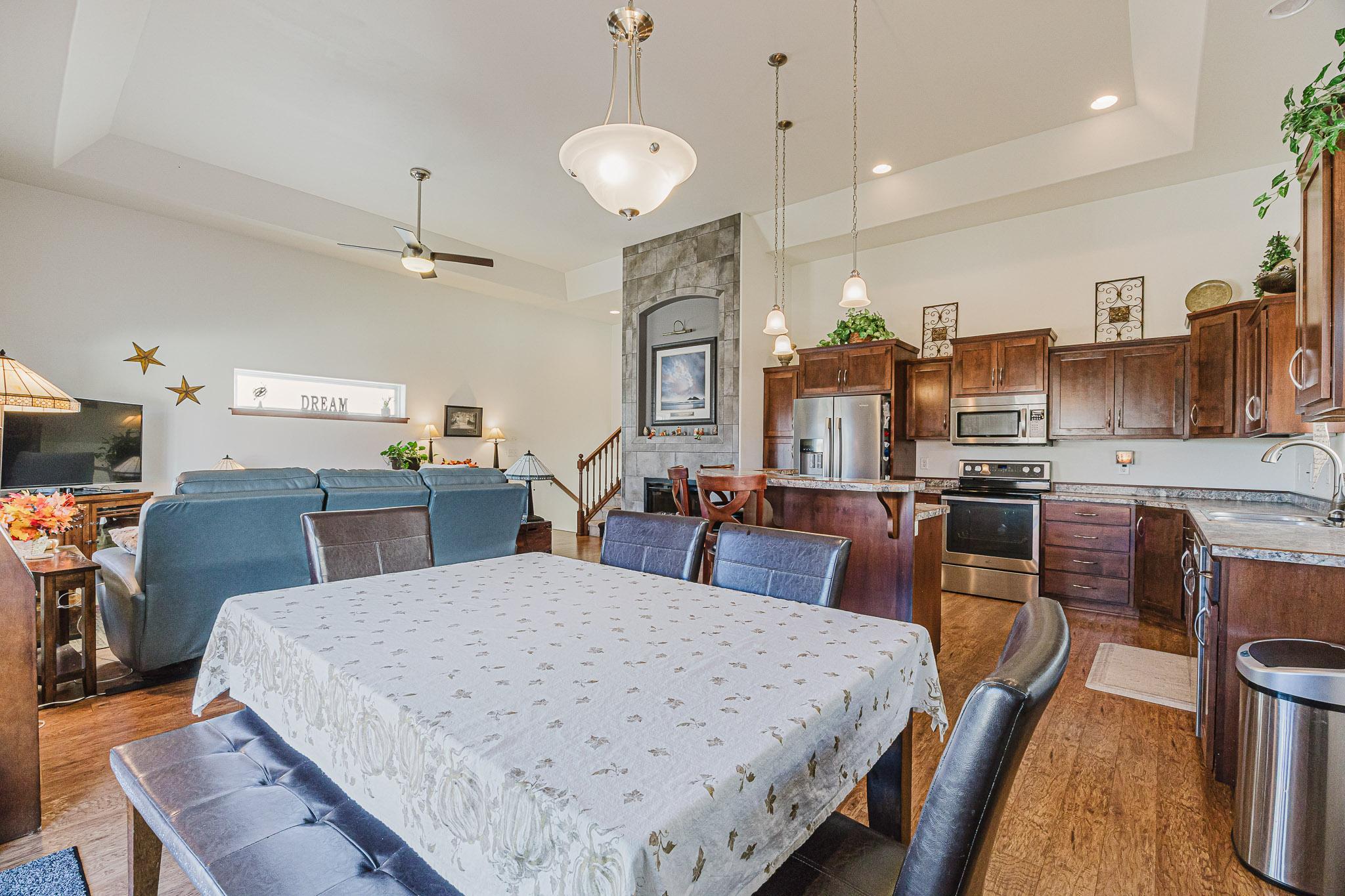 4703 35th Ave S, Fargo, ND-28.jpg