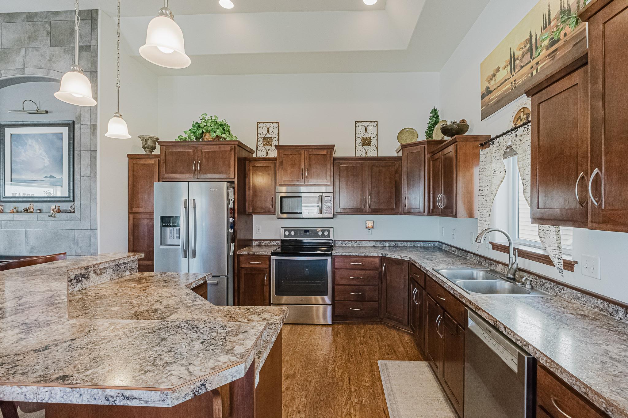 4703 35th Ave S, Fargo, ND-23.jpg