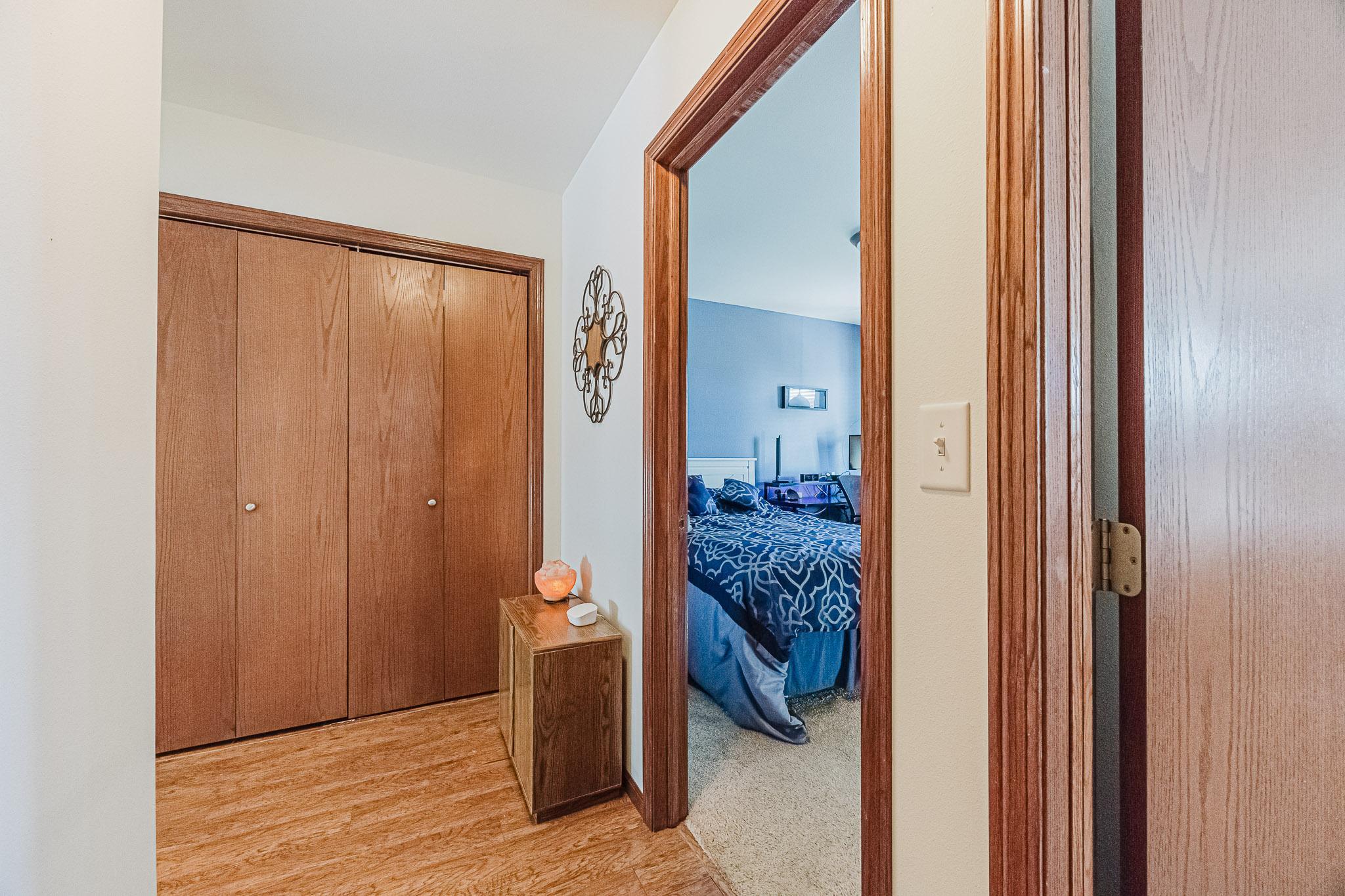4703 35th Ave S, Fargo, ND-10.jpg