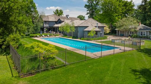2657 Woodbridge Road, Wayzata, MN 55391