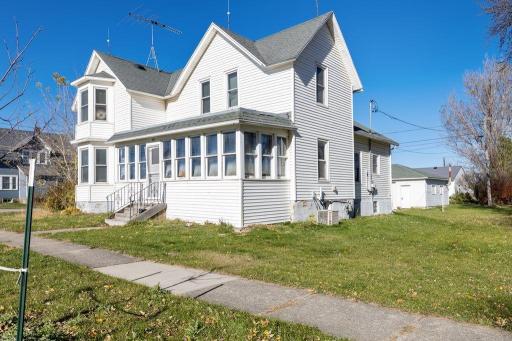 124 Ellington Street, West Concord, MN 55985