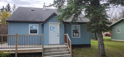 803 Main Street S, Karlstad, MN 56732