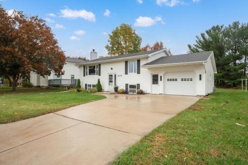 Photo for 314 7th Street SW, Eyota, MN 55934 - listing #6805976 314 7th Street SW, Eyota, MN 55934