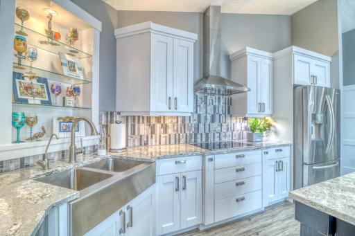 Kitchen1_8.jpg