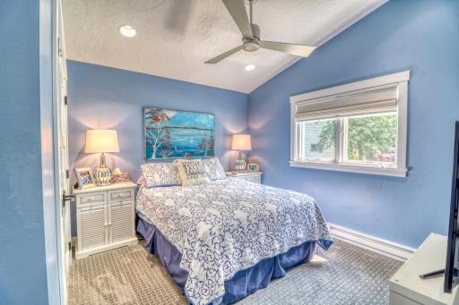 Bedroom3_1.jpg