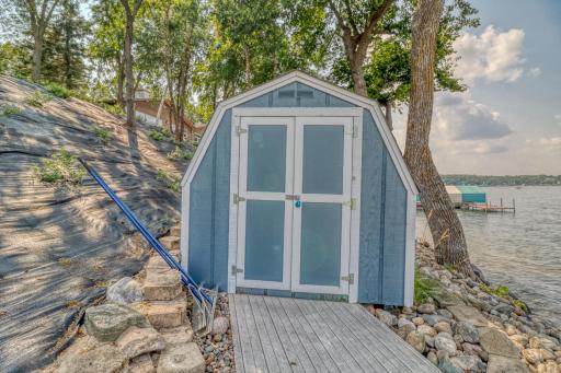Exterior_shed.jpg