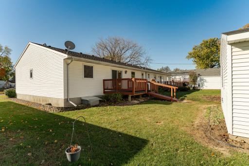 209 E Henry Street, Le Roy, MN 55951