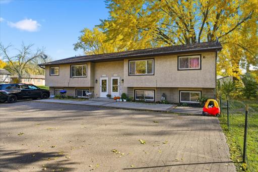 2288 13th Avenue E, North Saint Paul, MN 55109