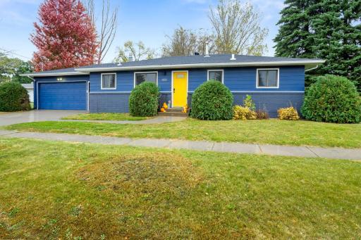 Photo for 1902 24th Avenue S, Moorhead, MN 56560 - listing #6806063 1902 24th Avenue S, Moorhead, MN 56560