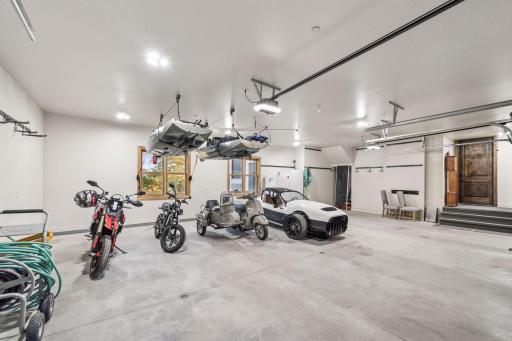 6015 Ridge Road, Excelsior, MN 55331