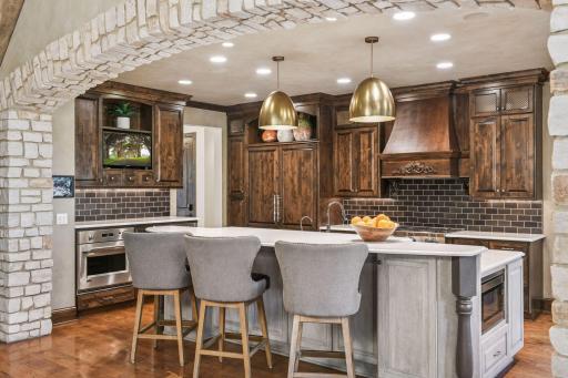 6015 Ridge Road, Excelsior, MN 55331