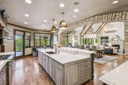6015 Ridge Road, Excelsior, MN 55331