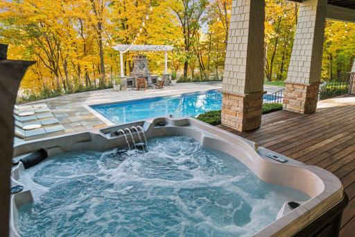 6015 Ridge Road, Excelsior, MN 55331