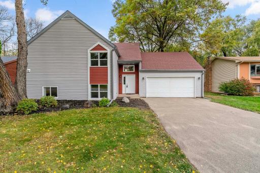 2227 Vivian Lane, Saint Paul, MN 55119