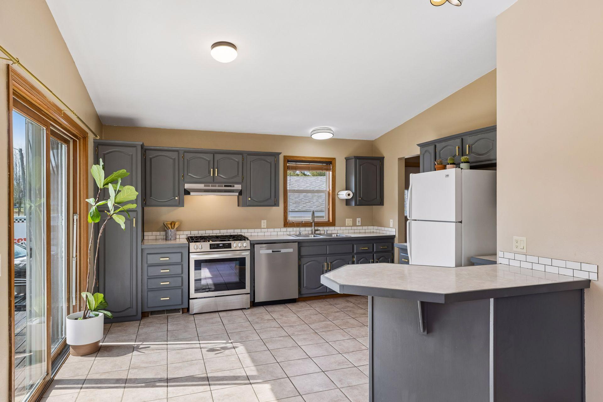 Countertop bar seating for convenience.